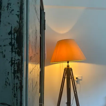 Οργανωμένο κάμπινγκ Cozy In Shared Flat Is Yours While I Travel Niederdorla